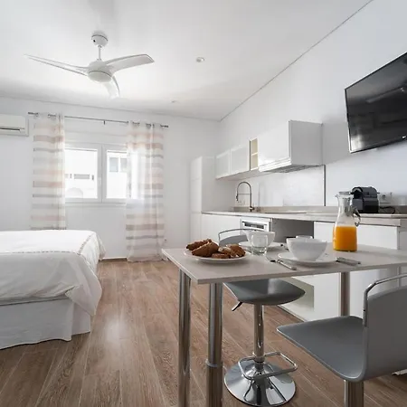 Estudio 2 Pax By Costablancarent *