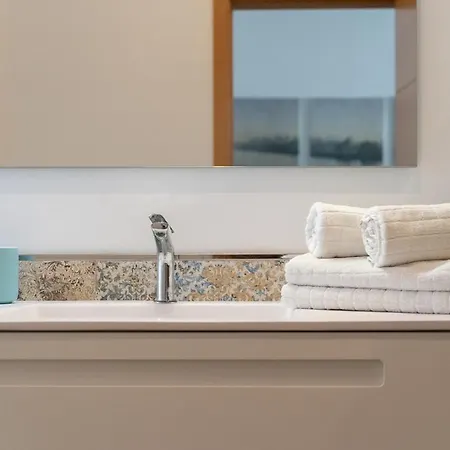 Estudio 2 Pax By Costablancarent *